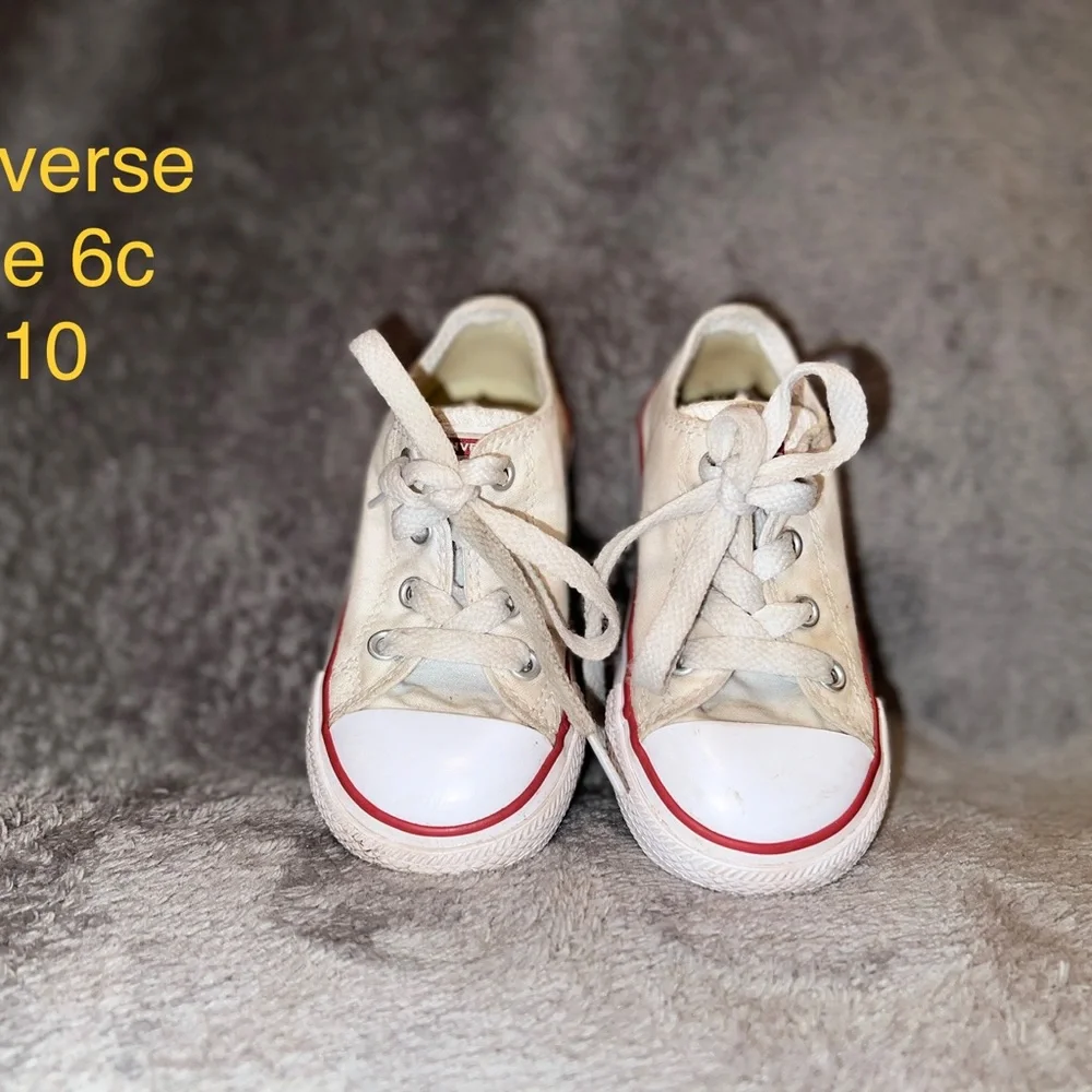 Converse - Picture 3 of 4